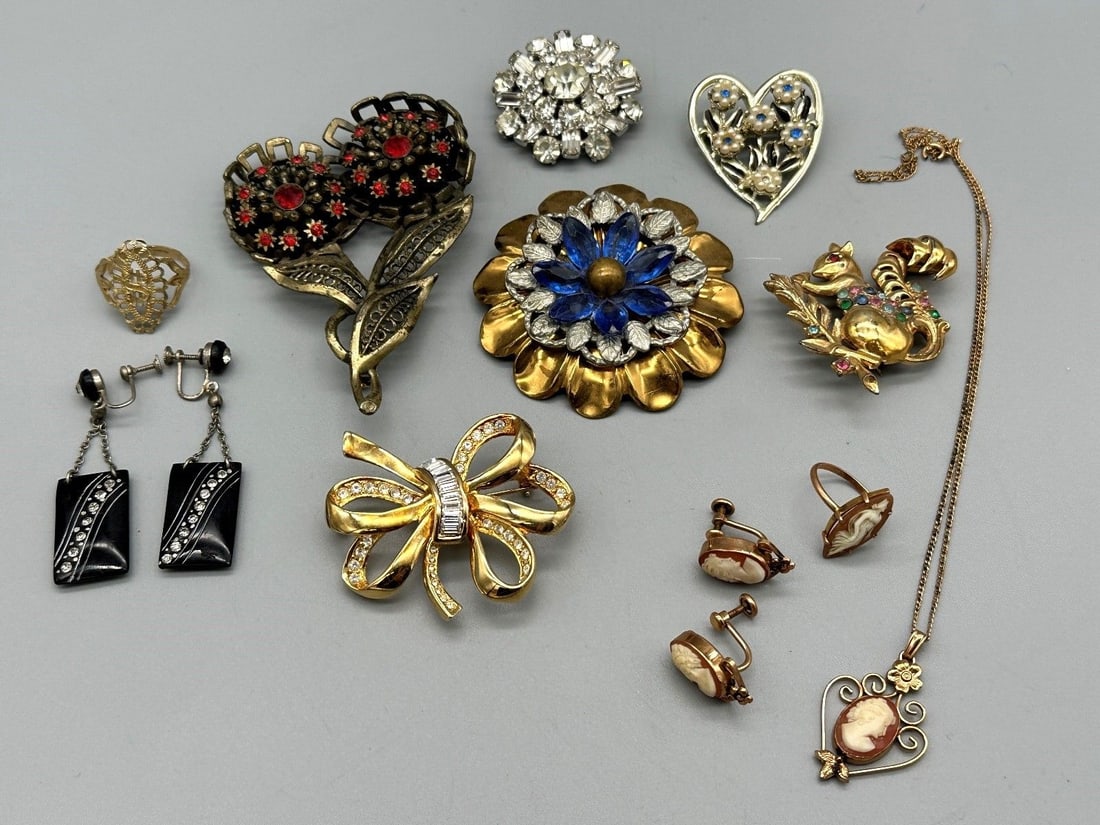 One Collector's Gold Filled Group of Jewelry (1 of 5)