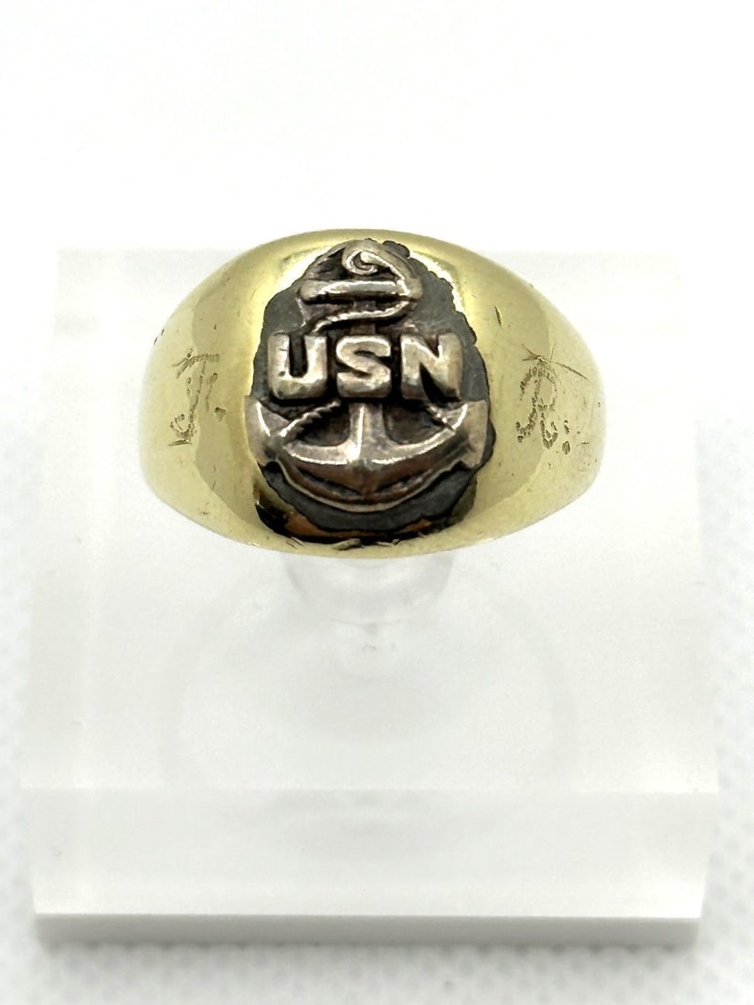 14k Yellow Gold United States Navy Men's Ring (1 of 3)