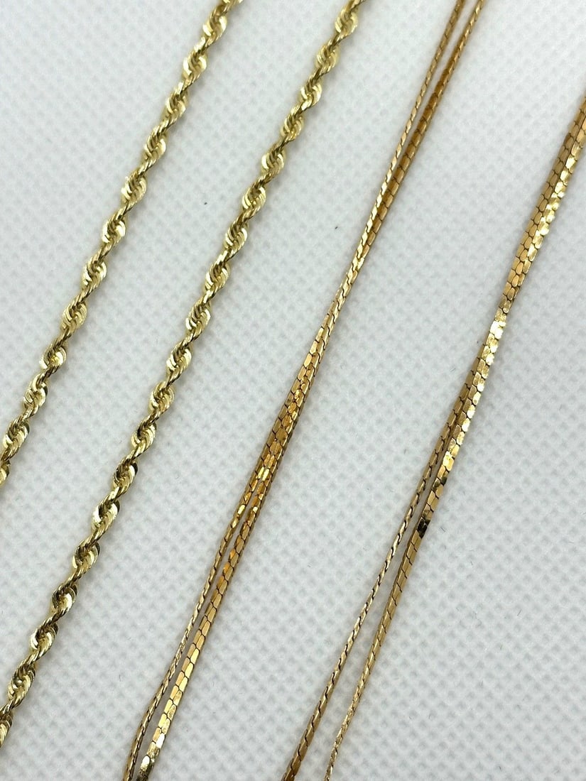 (2) 14K Yellow Gold Necklaces (1 of 3)