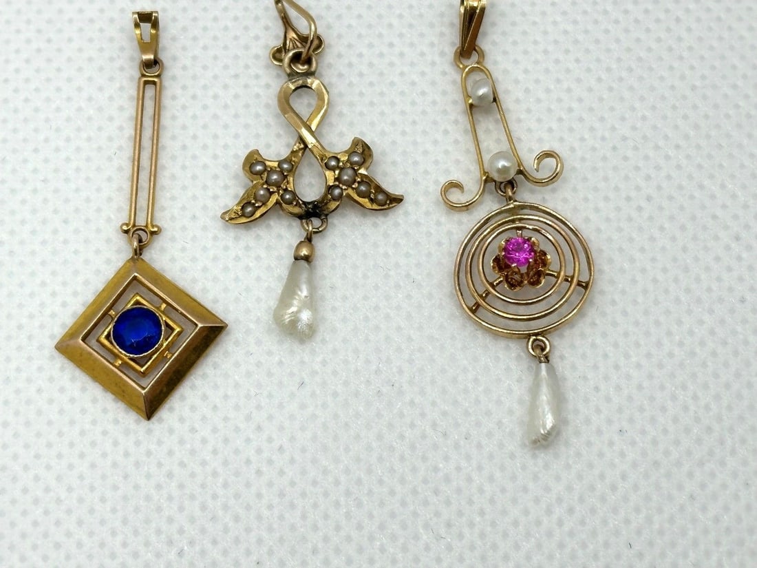 (3) 10k Gold Victorian Pendants (1 of 4)