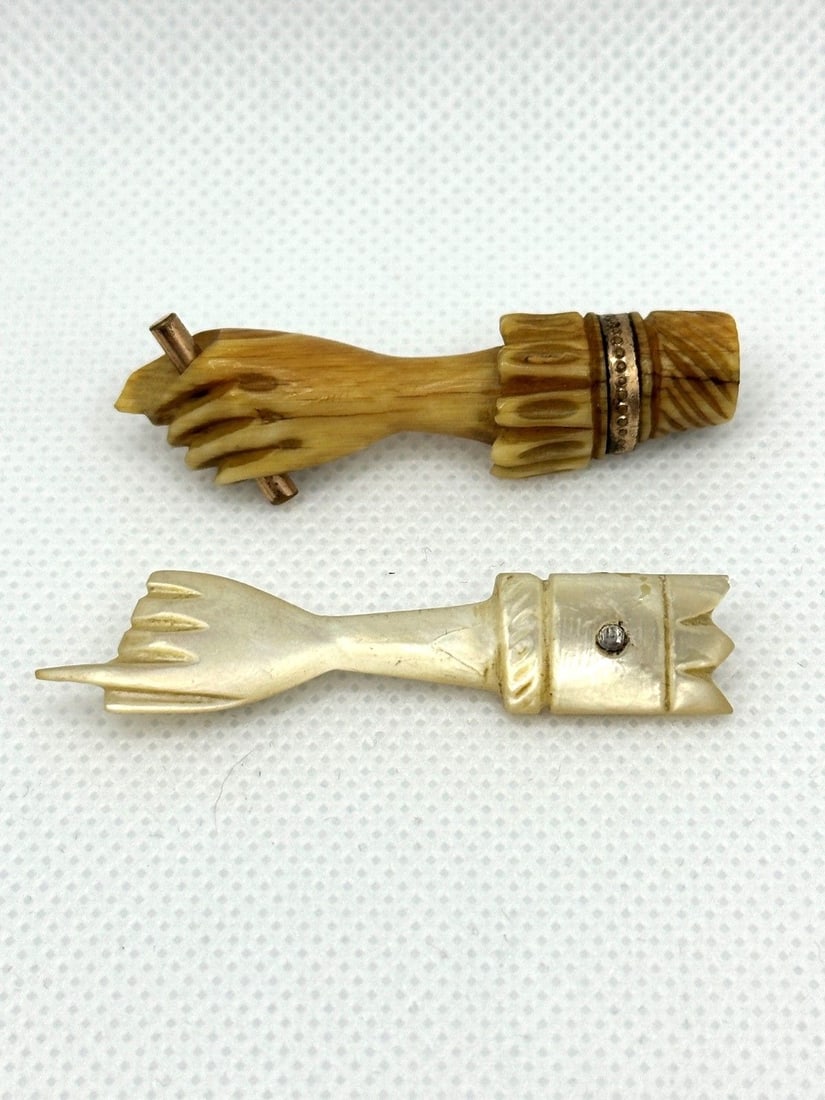 (2) Victorian Hand Pins Mother of Pearl, Bone: (2) Victorian Hand Pins Mother of Pearl, Bone: Bone/Ivory with gold filled band. Mother of pearl.