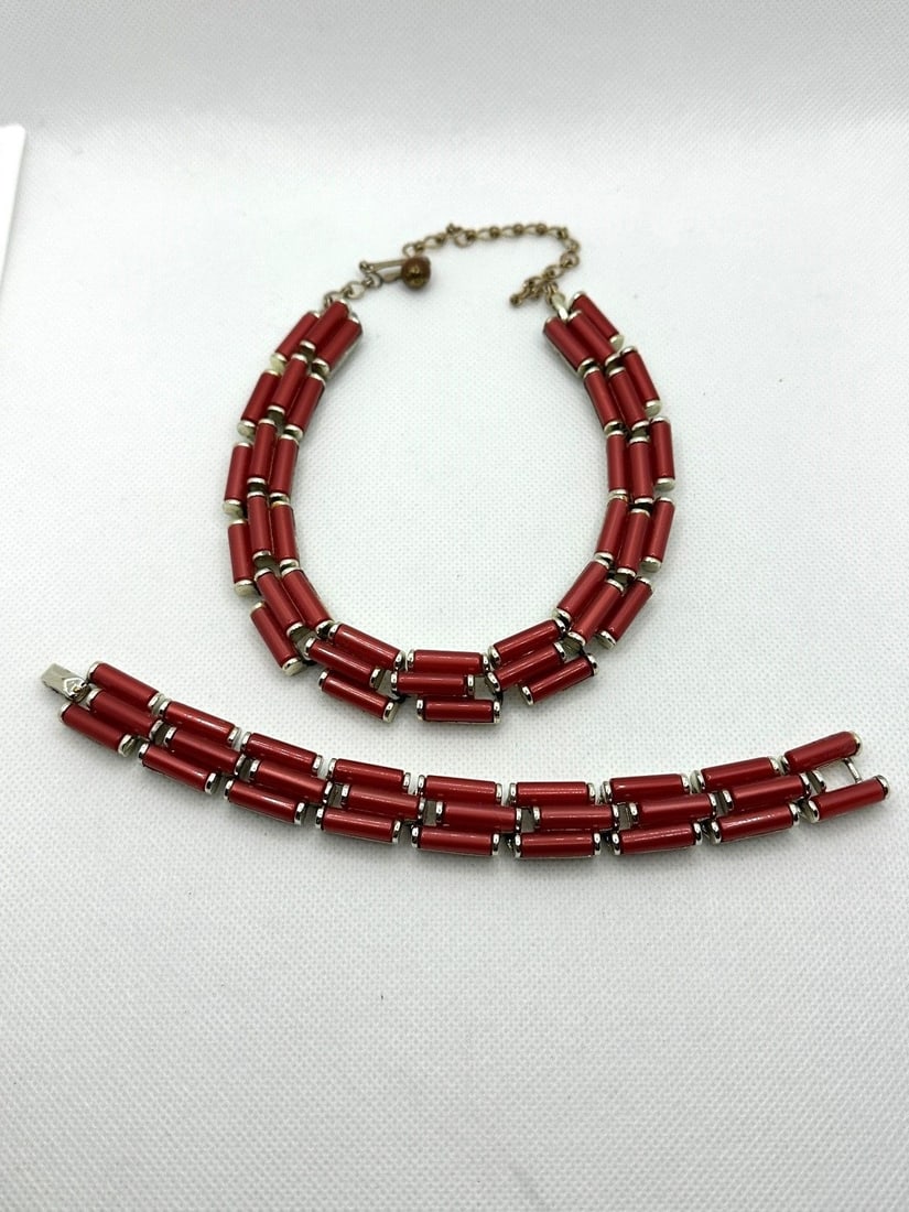 Charel Jewelry Suite Necklace and Bracelet in Red Lucite: Charel Jewelry Suite Necklace and Bracelet in Red Lucite: Includes multi strand beads in red lucite.