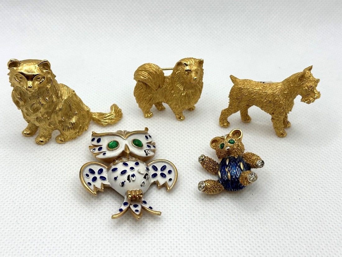 (5) Crown Trifari Animal Brooches (1 of 7)