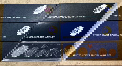 (5) United States Special Mint Sets