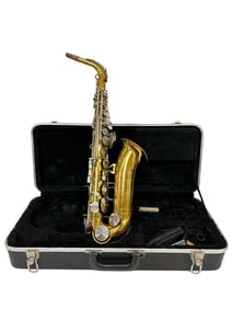 King Cleveland 613 Saxophone in Case