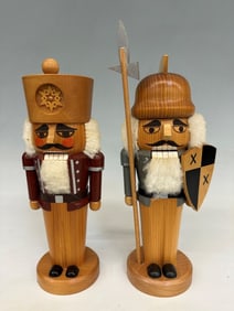 (2) Erzgebirgische Volkskunst Natural Wood Nutcrackers