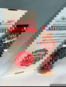 2000 Steinbach The Beefeater Guardsman Nutcracker