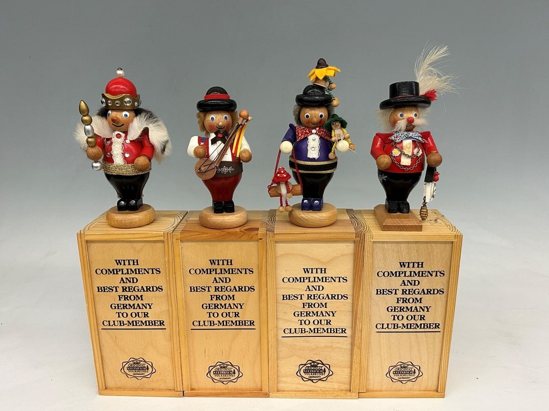 (4) Steinbach Collector Club Mini Nutcrackers (1 of 10)
