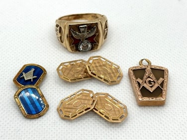 Group of 10k and 14k Gold Men's Cufflinks, Jewelry