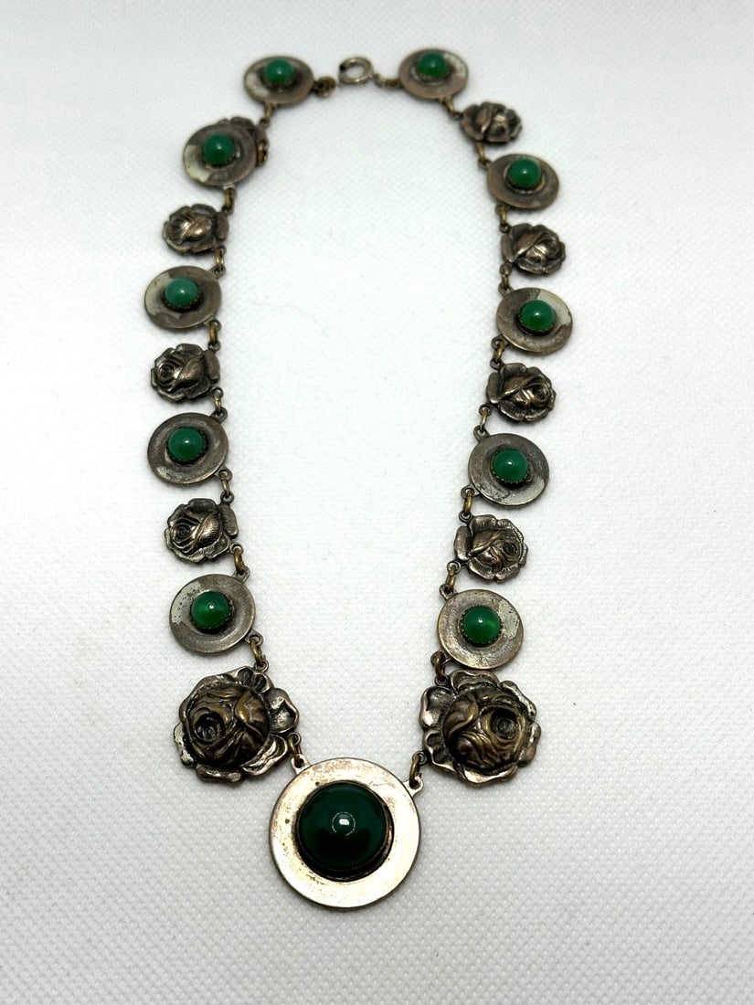 Sterling Silver and Polished Green Agate Necklace (1 of 3)