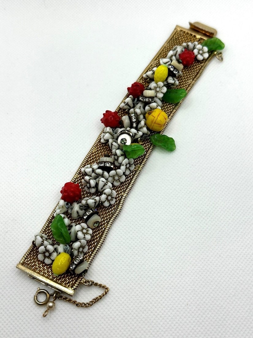 Hobe Fruit Salad Chunky Bracelet: Hobe Fruit Salad Chunky Bracelet: Signed on reverse, gold tone bracelet and measuring 7".