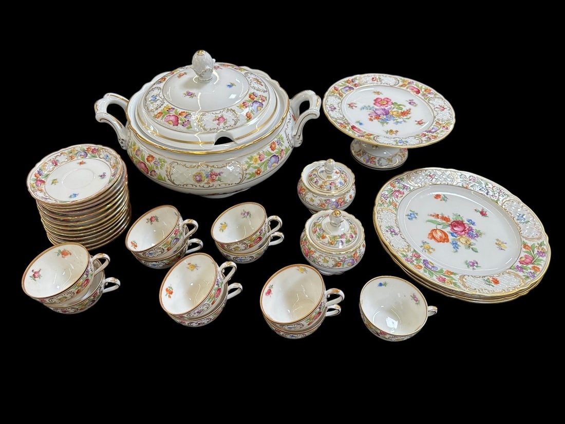 German Bavaria "Empress" Porcelain China Group (1 of 5)