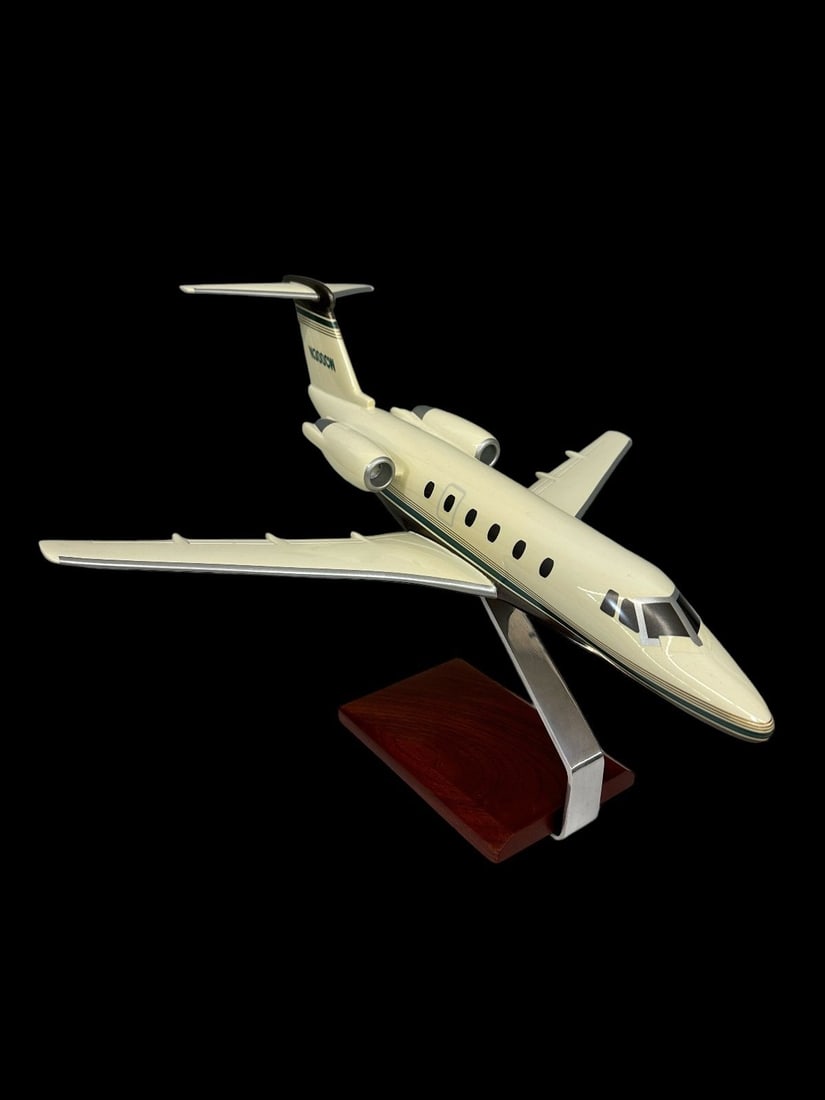 Marquis Citation Cessna Model Jet on Stand (1 of 4)