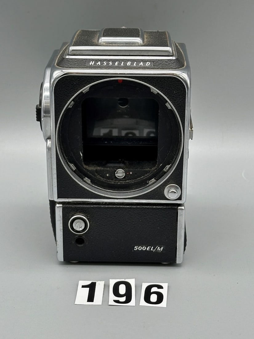 Hasselblad 500 EL/M 6x6 cm (2 1/2 x 2 1/2) Medium Format Camera (1 of 6)