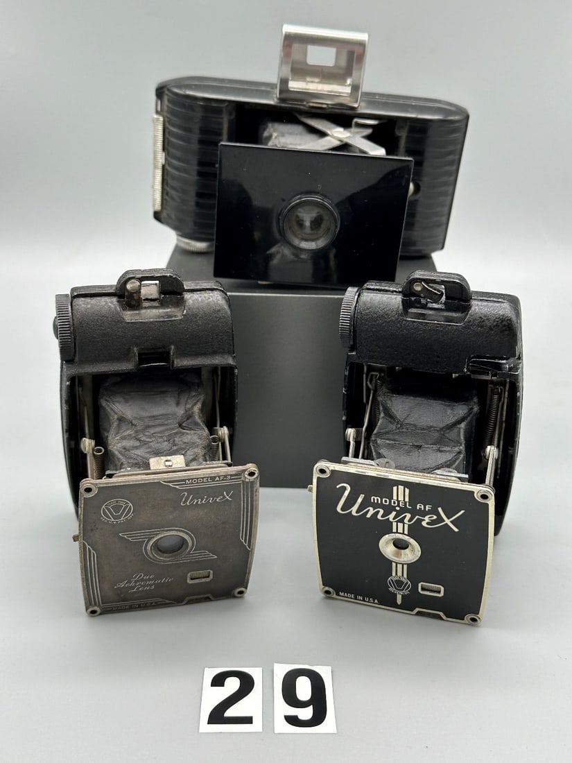 (3) 1930's Vest Pocket Style Miniature Cameras; Bantam, Univex (1 of 18)