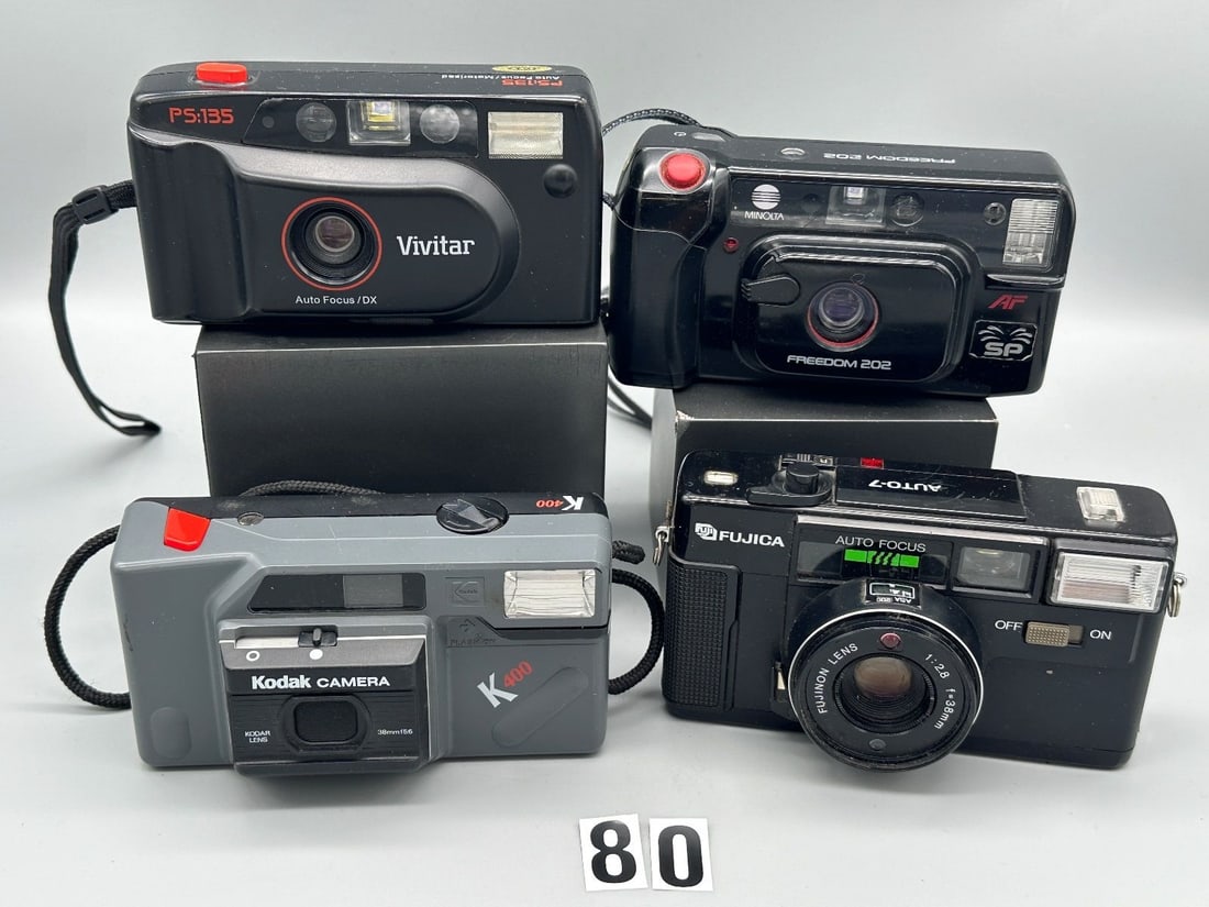 (4) 35mm Fixed Lens Cameras; Fujica, Minolta, Vivitar, Kodak (1 of 5)