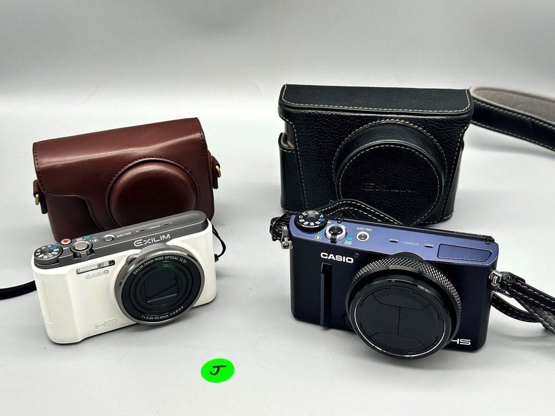 J) (2) Casio Exilim Digital Cameras with Cases (1 of 14)
