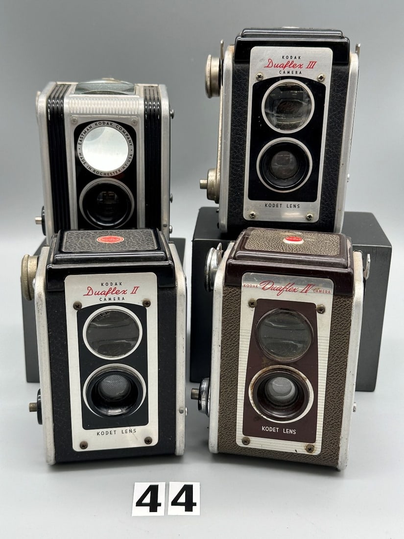 (4) Duaflex U.S. Model Cameras With 620 Spools (1 of 12)