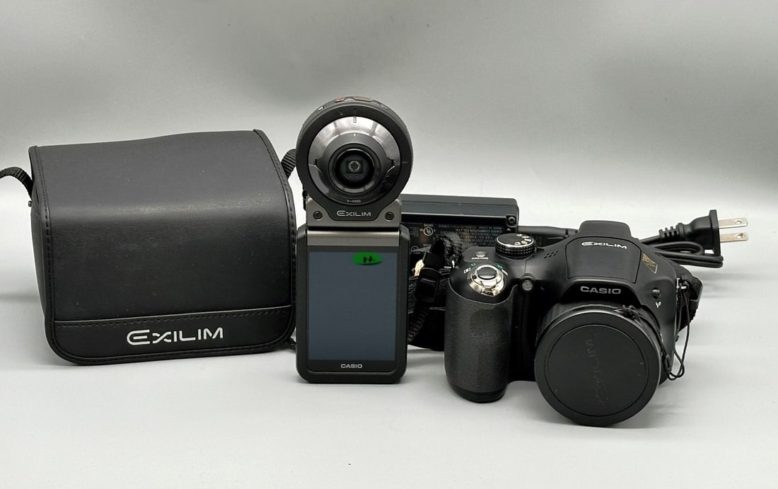 H) (2) Casio Exilim Digital Cameras (1 of 11)