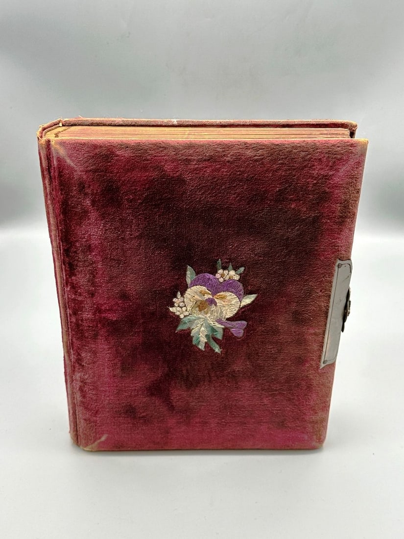 Antique Photo Album: Antique Photo Album contains portrait cabinet cards and cdv's carte de vistes. The album does have some condition issues consistant with age and use.