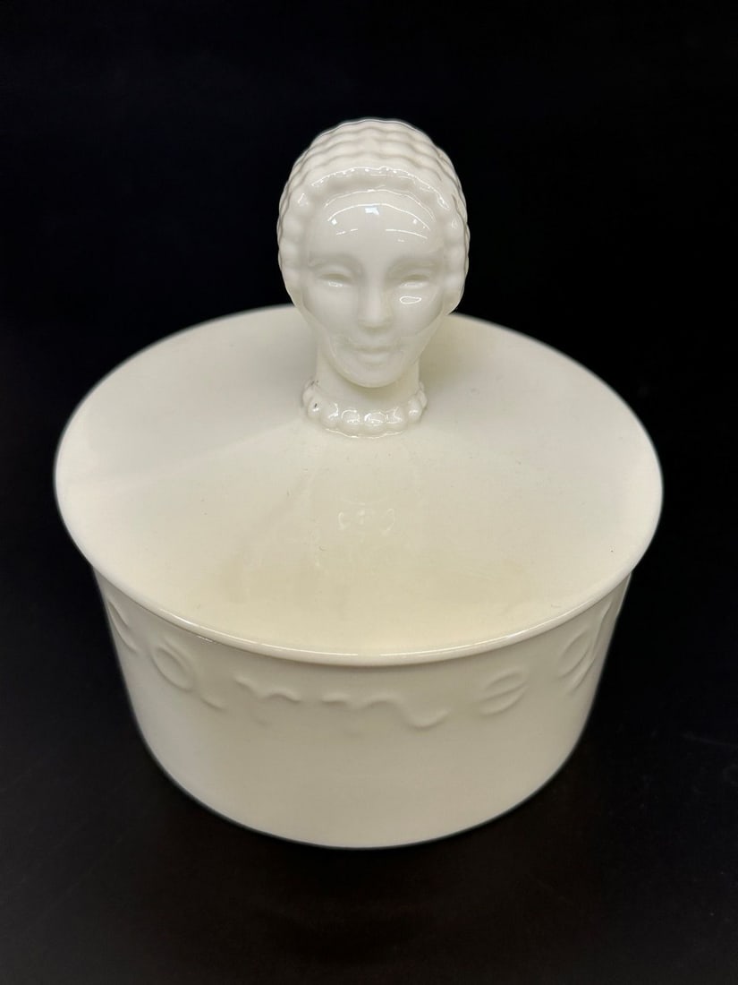 Lenox Carnegie Lidded Box (1 of 3)