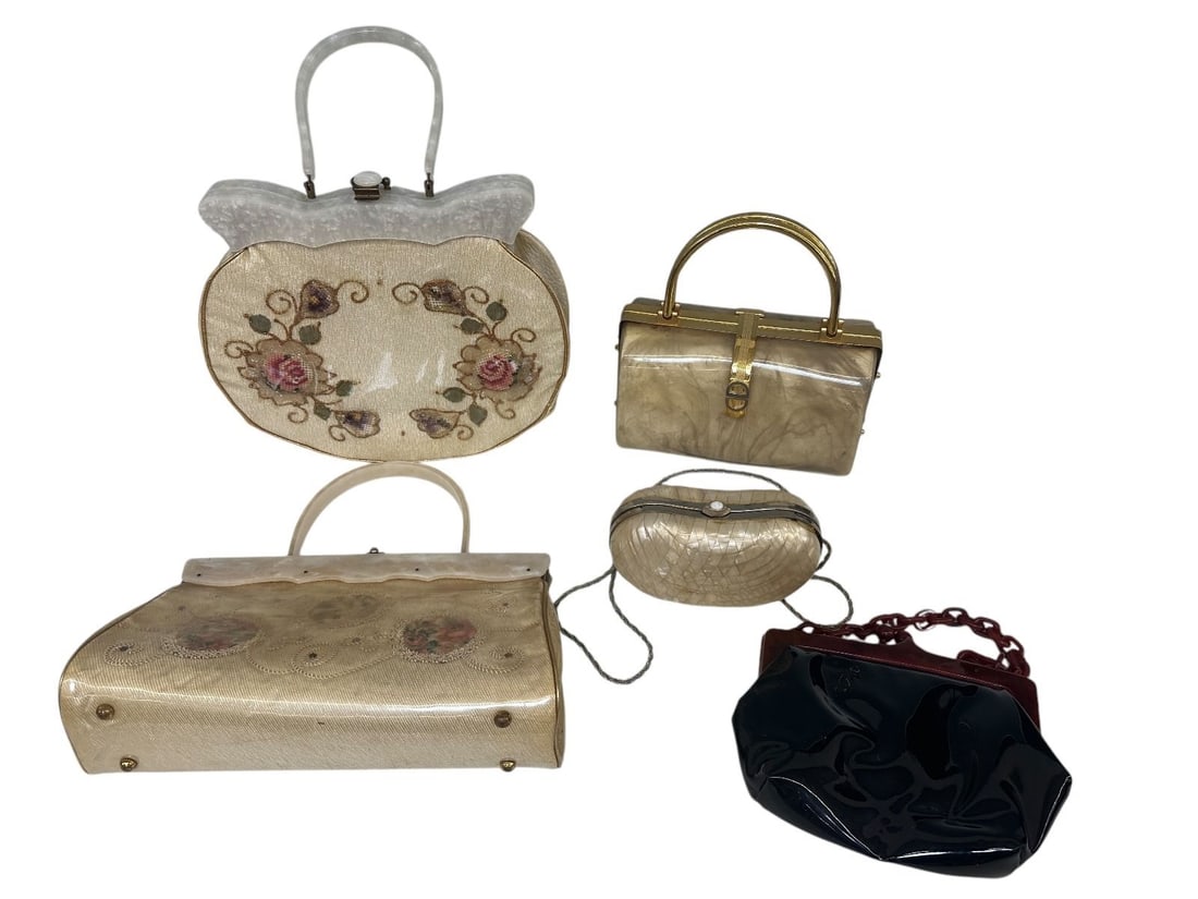 (5) Hard Case Ladies Purses (1 of 6)