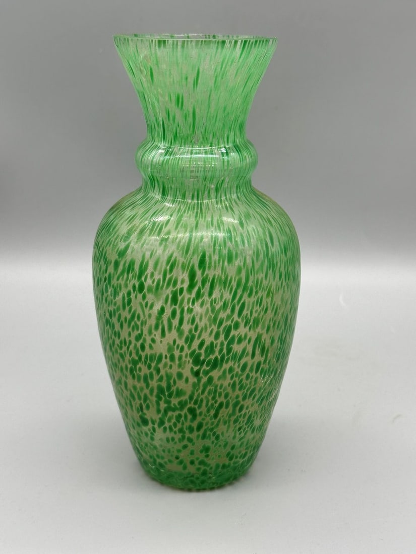 Green Mottled Art Glass Vase: Green Mottled Art Glass Vase: 8" tall, small chip on top edge.
