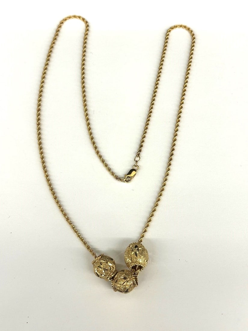 14k Gold Necklace With 14k Beads: 14k Gold Necklace With 14k Beads: 22" long, weight is 11.3 grams.