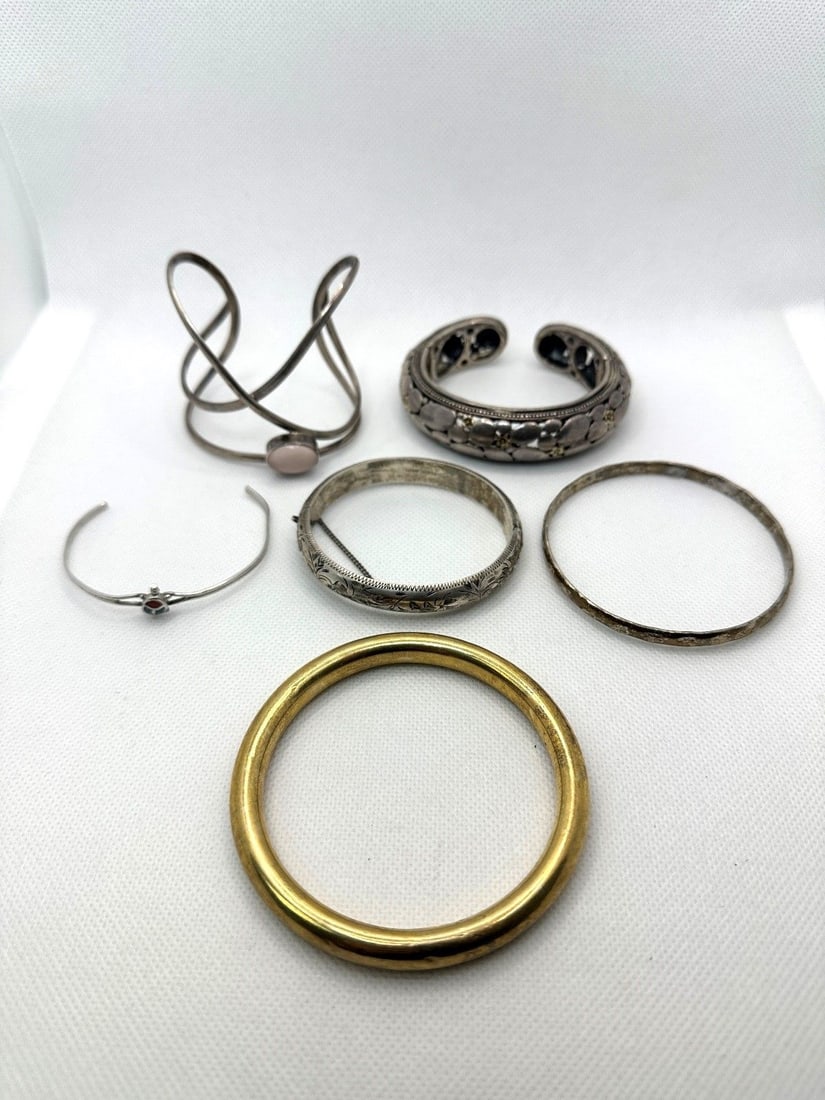 (6) Bangle Sterling Silver Bracelets (1 of 6)