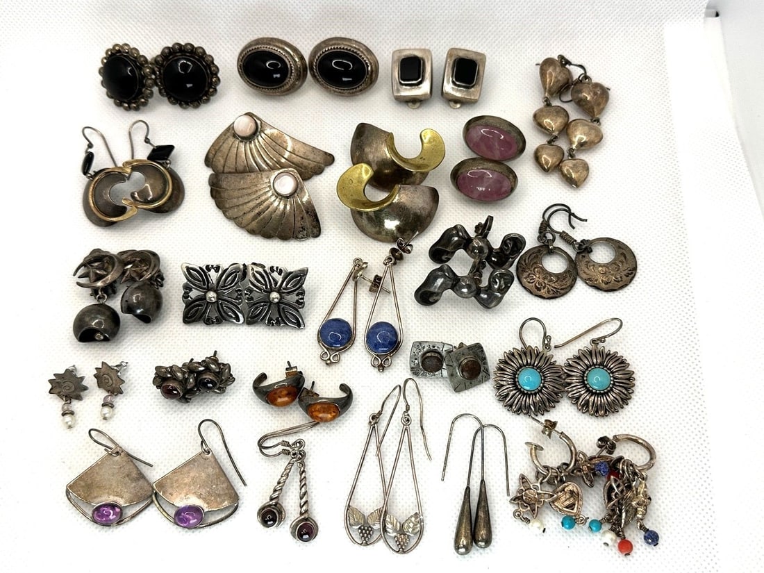 (23) Pairs Sterling Silver Earrings (1 of 7)