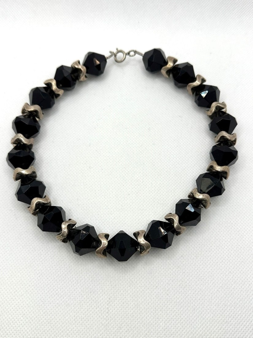 Mexican Sterling Silver and Onyx Choker Necklace: Mexican Sterling Silver and Onyx Choker Necklace