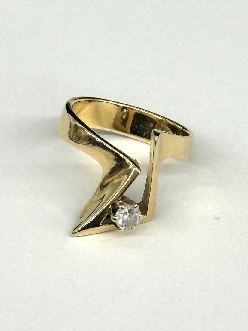 14k Gold Modernist Diamond Ring (1 of 2)