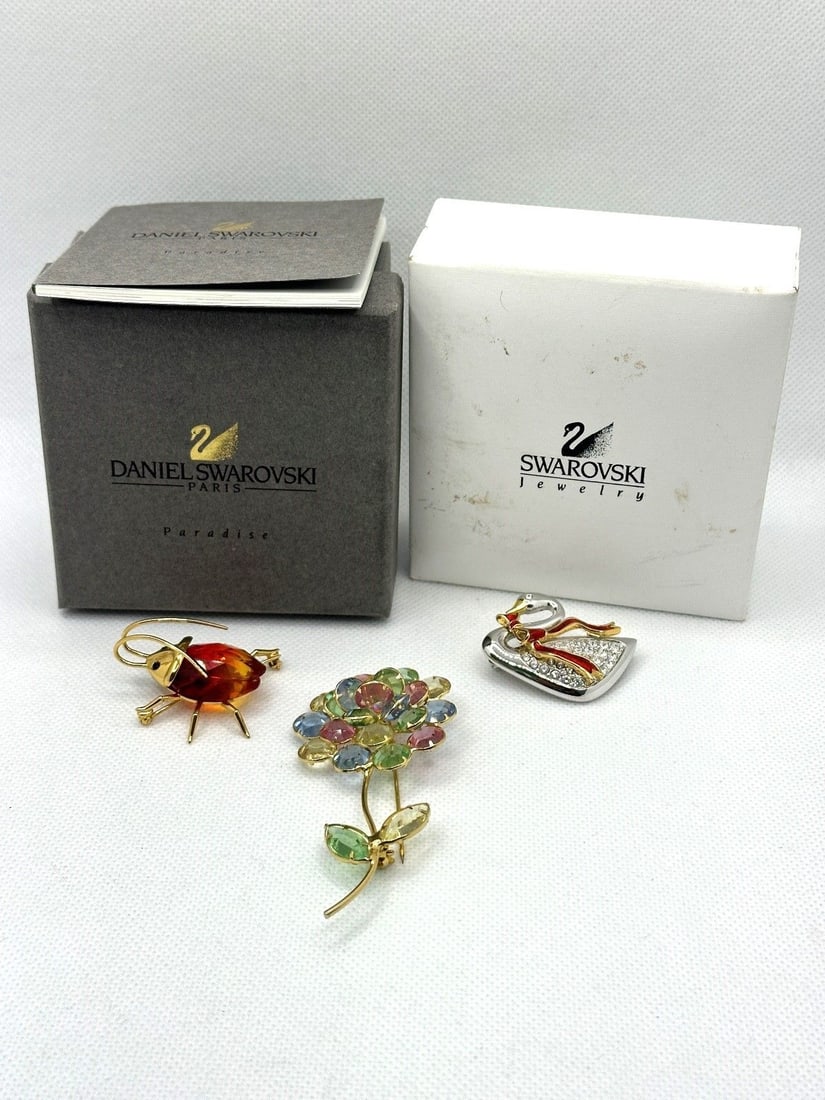 (3) Swarovski Crystal Brooches (1 of 4)