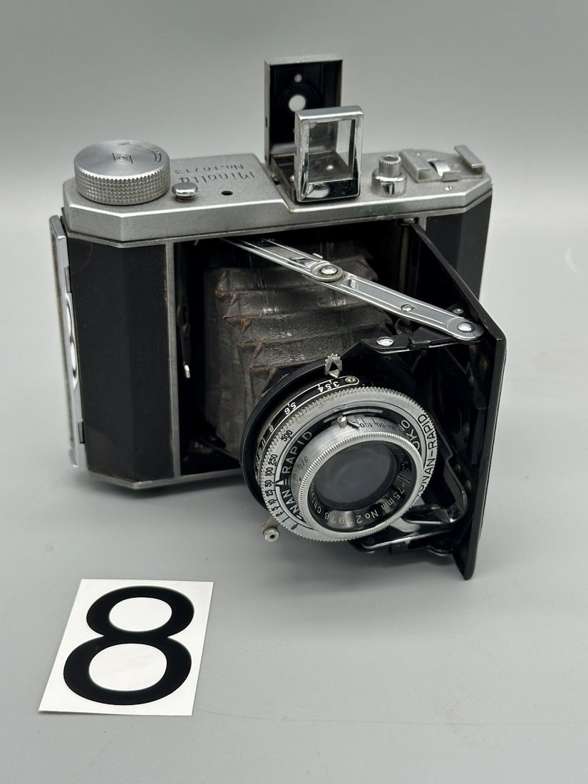 1946 Minolta IIIA Folding Film Camera (1 of 10)
