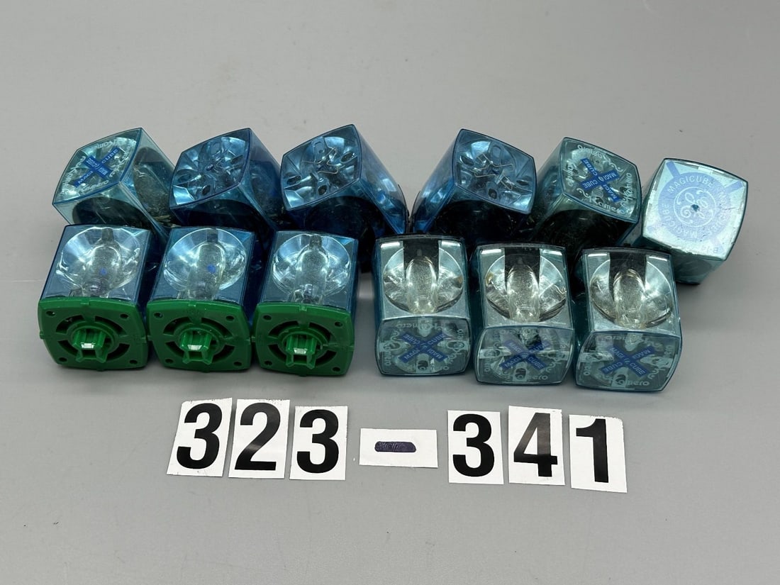 (4) Dozen Magicubes in Boxes or Loose in Bags Equals 48 Flashes: (4) Dozen Magicubes in Boxes or Loose in Bags Equals 48 Flashes