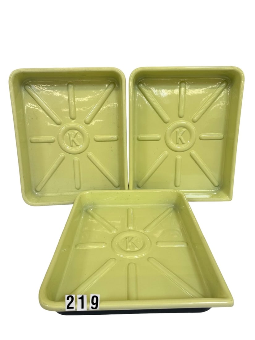 (3) 11x14 Like New Kodak Plastic Darkroom Developing Trays (1 of 1)