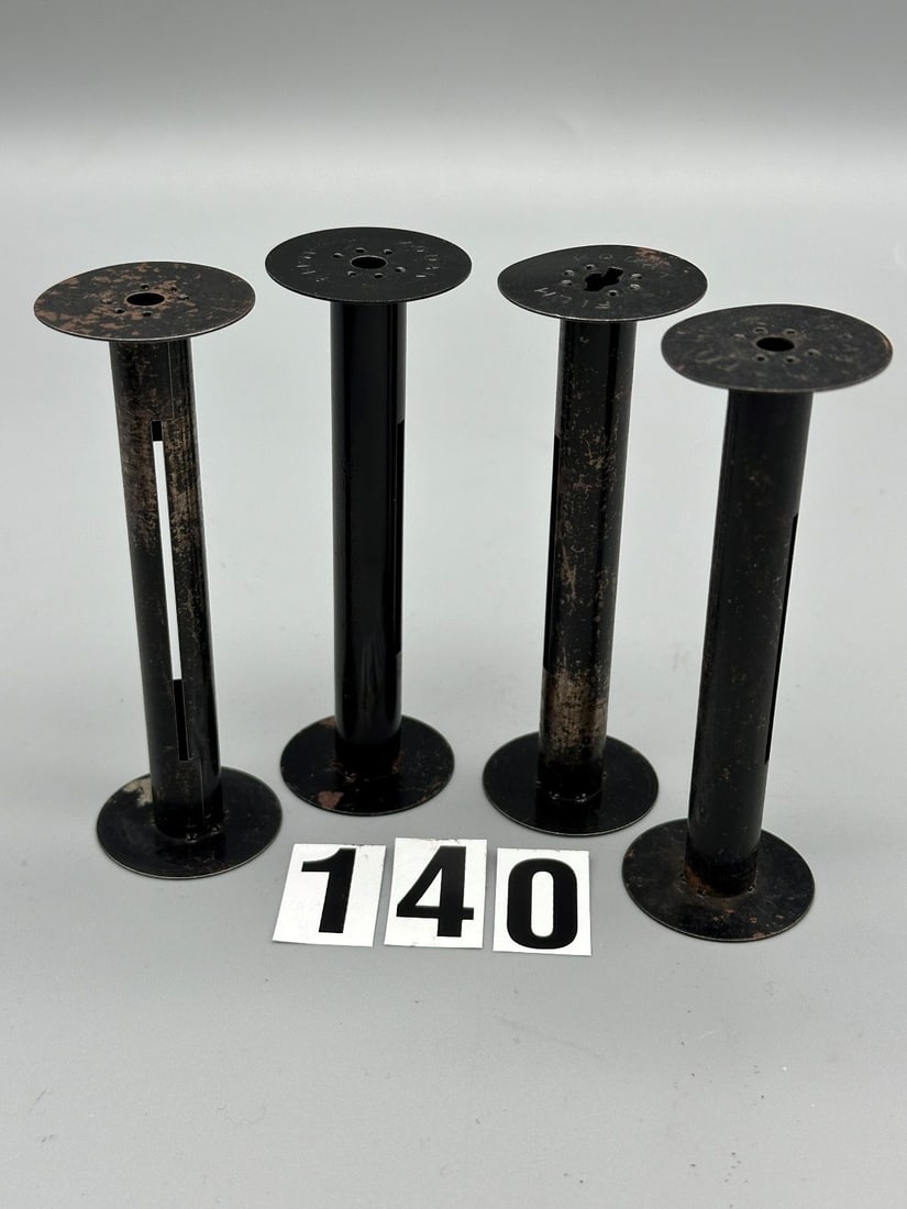 (4) 122 Film Metal Take Up Spools: (4) 122 Film Metal Take Up Spools: