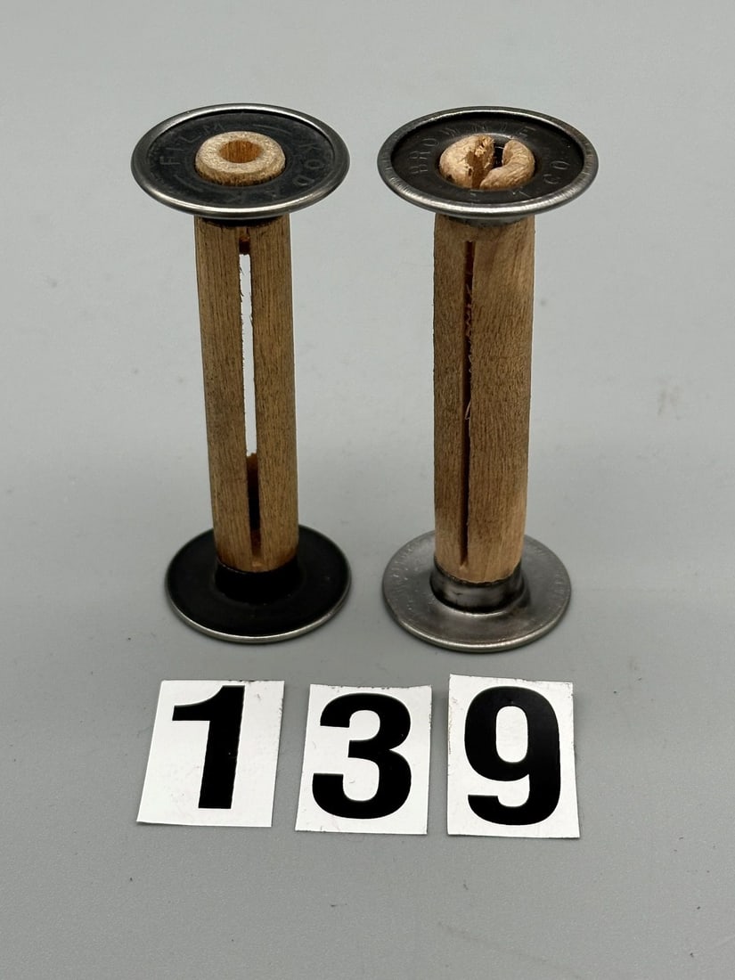 (2) Antique Wood Take Up Spools For Early Brownie Camera: (2) Antique Wood Take Up Spools For Early Brownie Camera