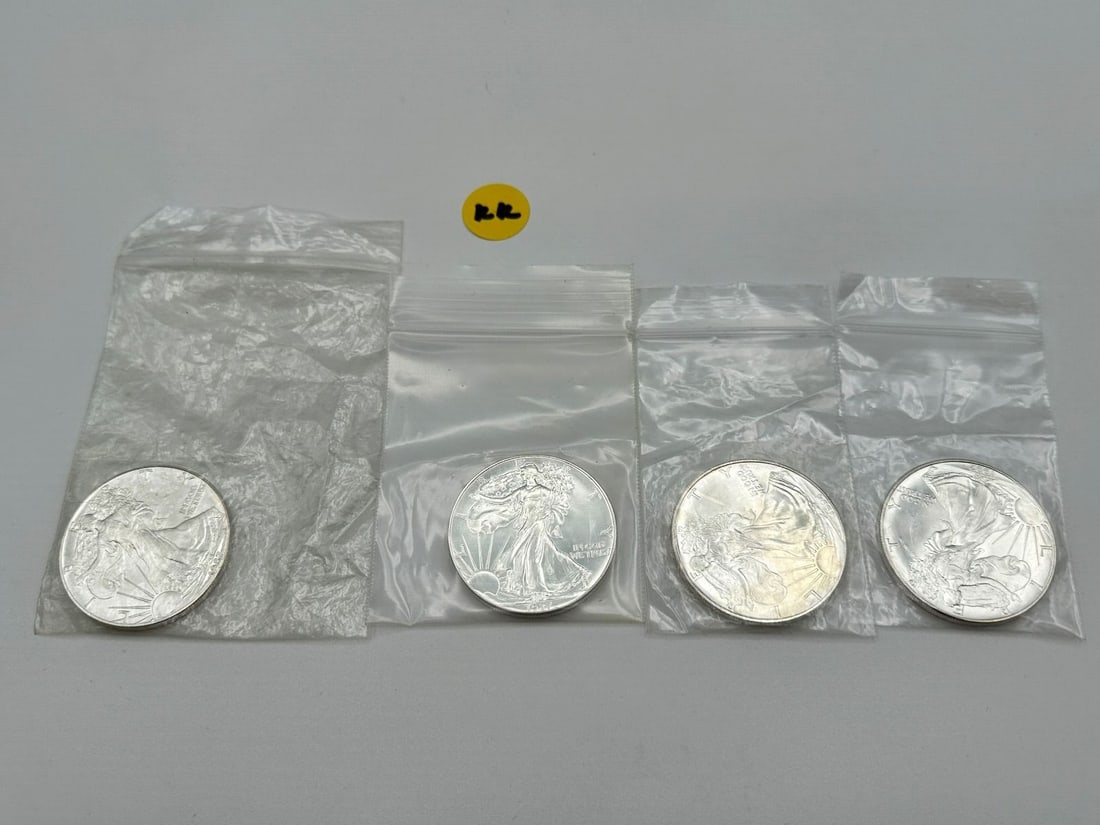 KK) (4) Silver American Eagles BU (1 of 2)