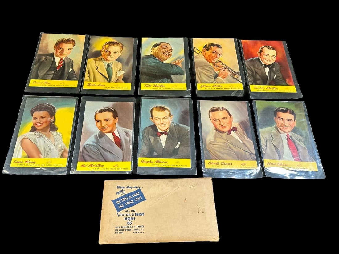Here They Are The Tops in Sweet and Swing Stars Postcards (1 of 8)