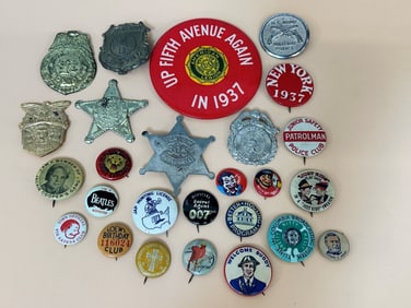 (26) Group of Early Advertising Pin Backs: Beatles, 007, Advertising