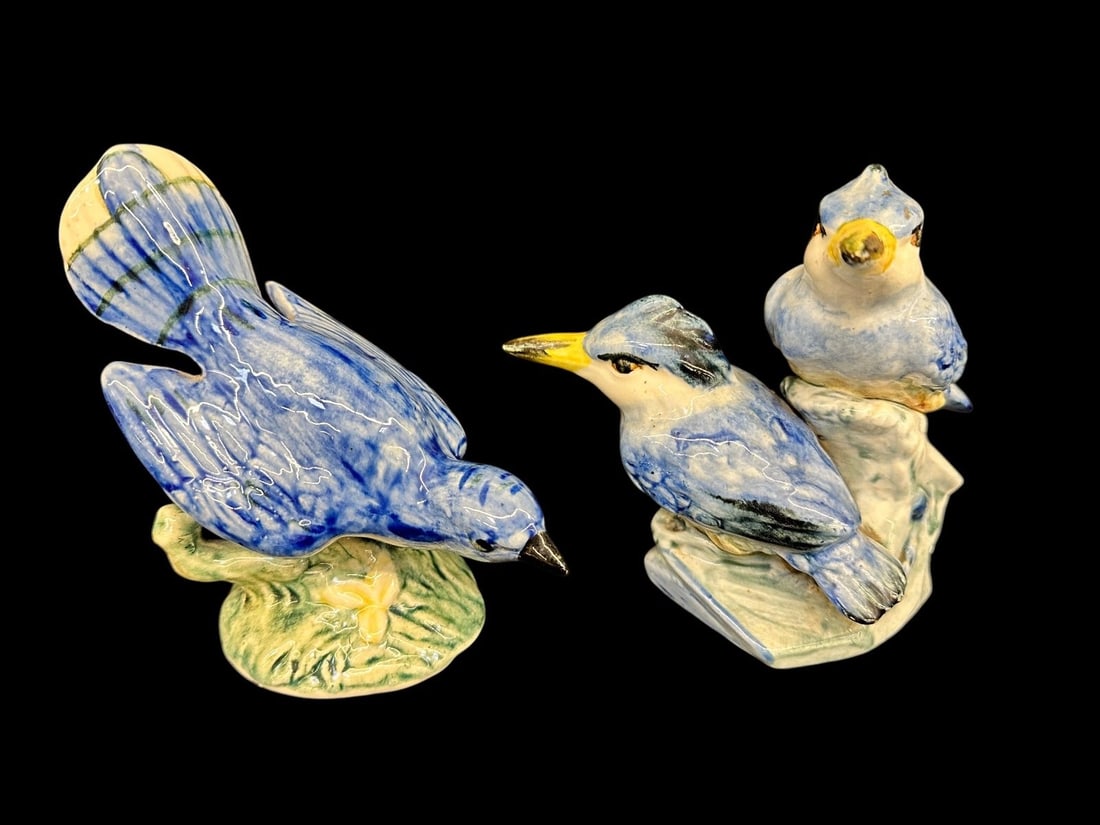 (2) Stangl Porcelain Bird Figurines: RARE Double Kingfisher: (2) Stangl Porcelain Bird Figurines: Bluebird and Double Kingfisher 3406D.