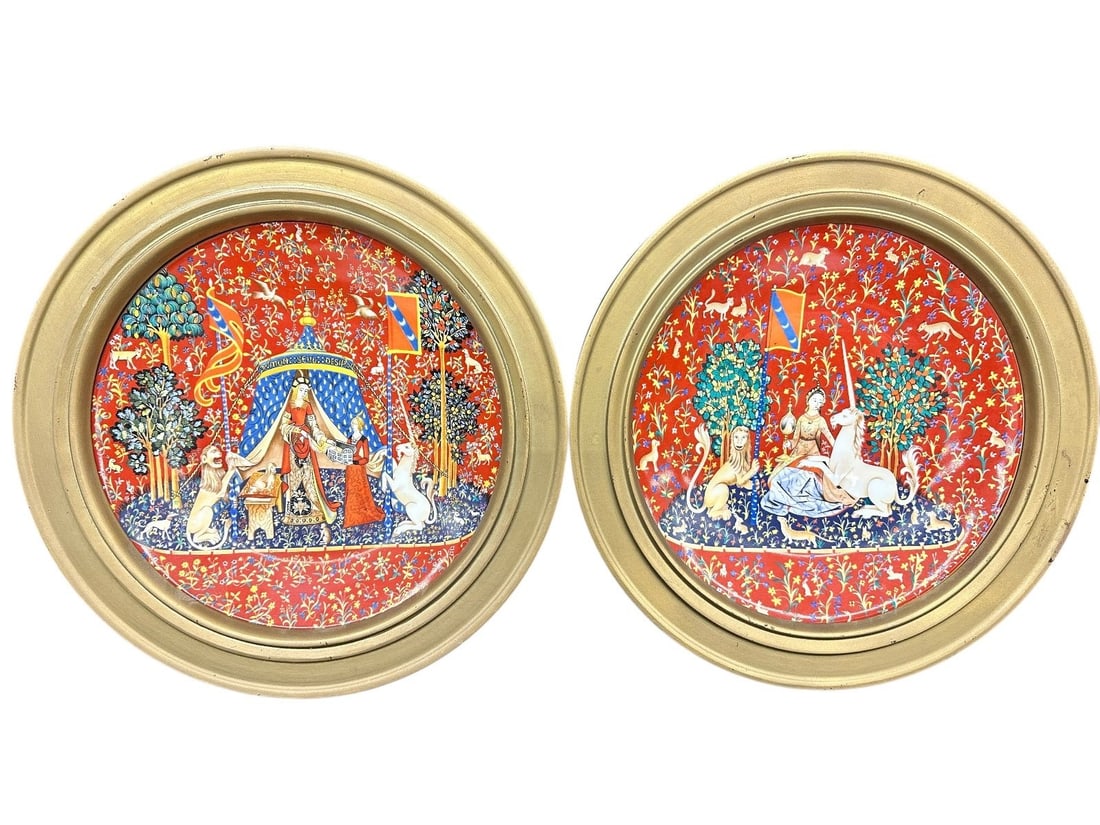Haviland Limoges Hunt of the Unicorn Plates Framed: Haviland Limoges Hunt of the Unicorn Plates Framed: 1977 & 1978 10" in diameter.