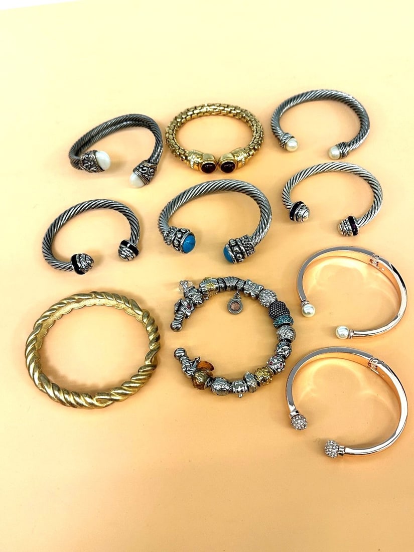 (10) Group of Bangle and Cuff Bracelets (1 of 7)