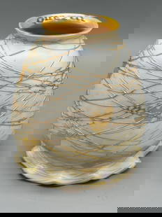 Quezal Single Glass Lamp Shade Hearts and Vines: Quezal Single Glass Lamp Shade Hearts and Vines: 4.25" high and 2.5" fitter.