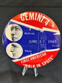 Gemini 4 First American "Walk in Space" McDivitt, White June 3-7, 1965 Political Button