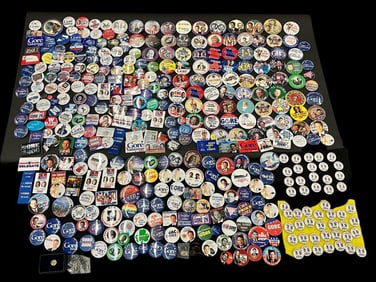 (382) Al Gore Presidential Campaign Political Buttons