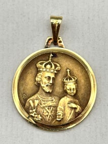 18k Gold Saint Joseph Round Pendant