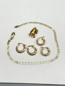 Group of 10k Gold Jewelry