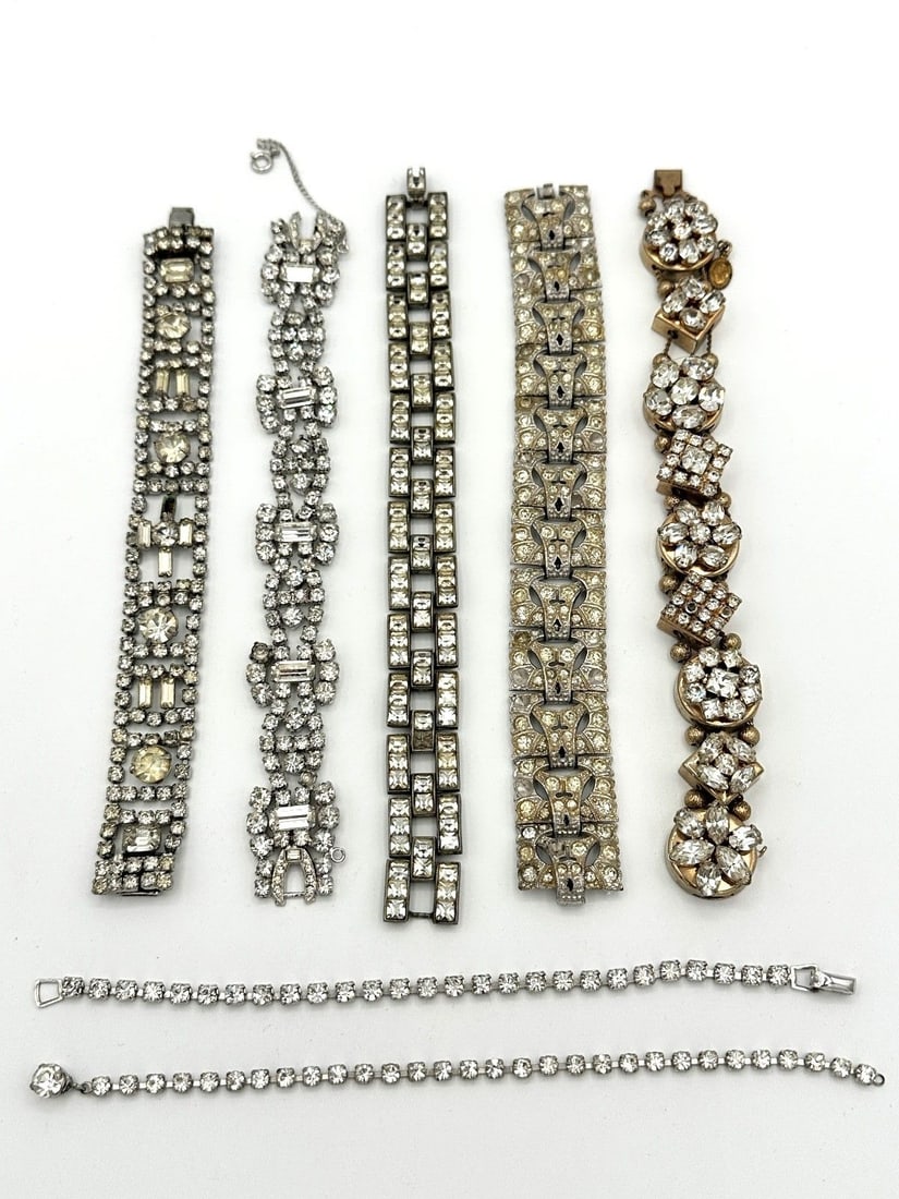 (7) Vintage Clear Rhinestone Chunky Bracelets (1 of 4)